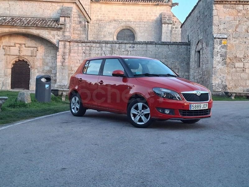 Brugt Skoda Fabia Active 90 HK (66 kW) 2015 Rød Sedan