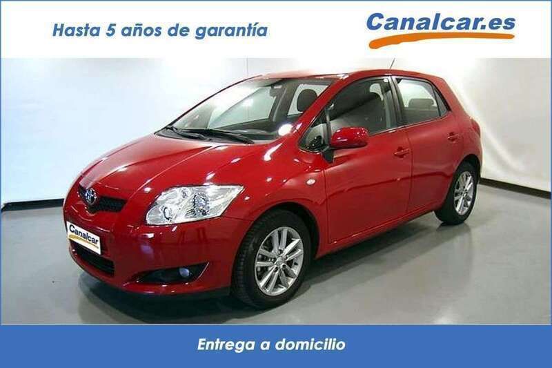 Rojo Usado 2009 Toyota Auris Luna Berlina | 6525 € (Un poco caro) - Imagen 1/4