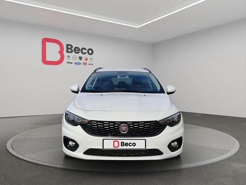 Usado Fiat Tipo Lounge 120 CV (88 kW) 2019 Blanco Familiar