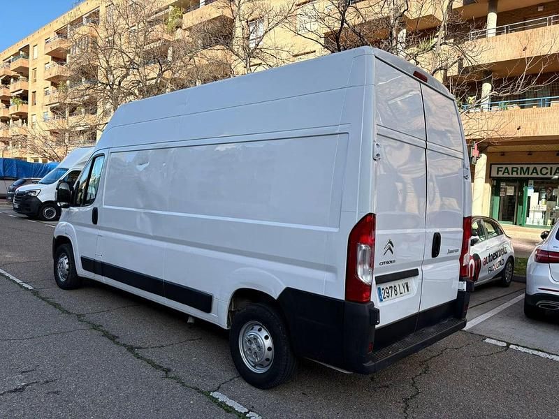 Usado Citroën Jumper 140 CV (102 kW) 2022 Blanco Monovolumen