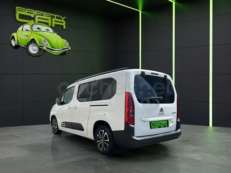 Usado Citroën Berlingo Shine 130 CV (95 kW) 2019 Blanco Monovolumen