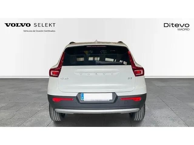 Usado Volvo XC40 163 CV (119 kW) 2025 Blanco SUV