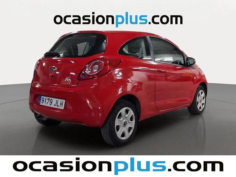 Usado Ford Ka Trend+ 69 CV (50 kW) 2016 Rojo Utilitario