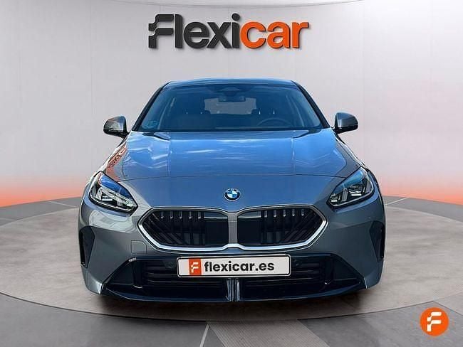 Usado BMW 120 163 CV (119 kW) 2025 Gris Utilitario