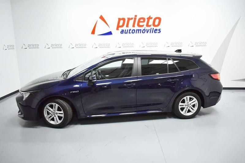 Usado Toyota Corolla Active 122 CV (89 kW) 2022 Azul Familiar