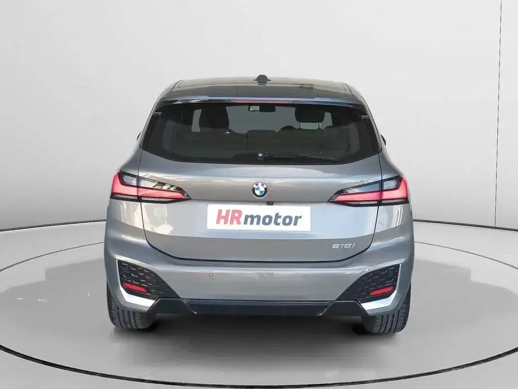 Usado BMW 218 Active Tourer 136 CV (100 kW) 2023 Gris Monovolumen