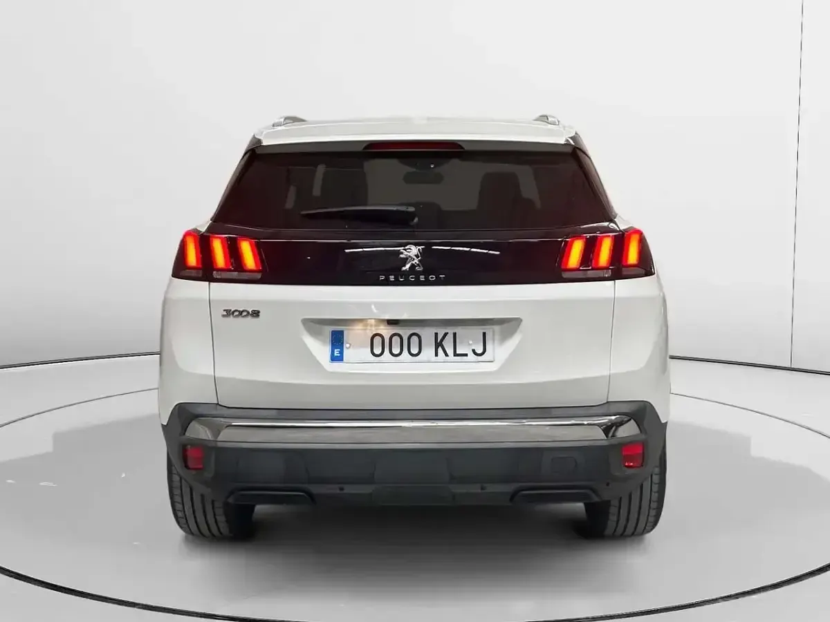 Occasion Peugeot 3008 Allure 130 PK (95 kW) 2018 Wit SUV