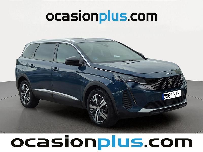 Usado Peugeot 5008 Allure 131 CV (96 kW) 2024 Azul SUV