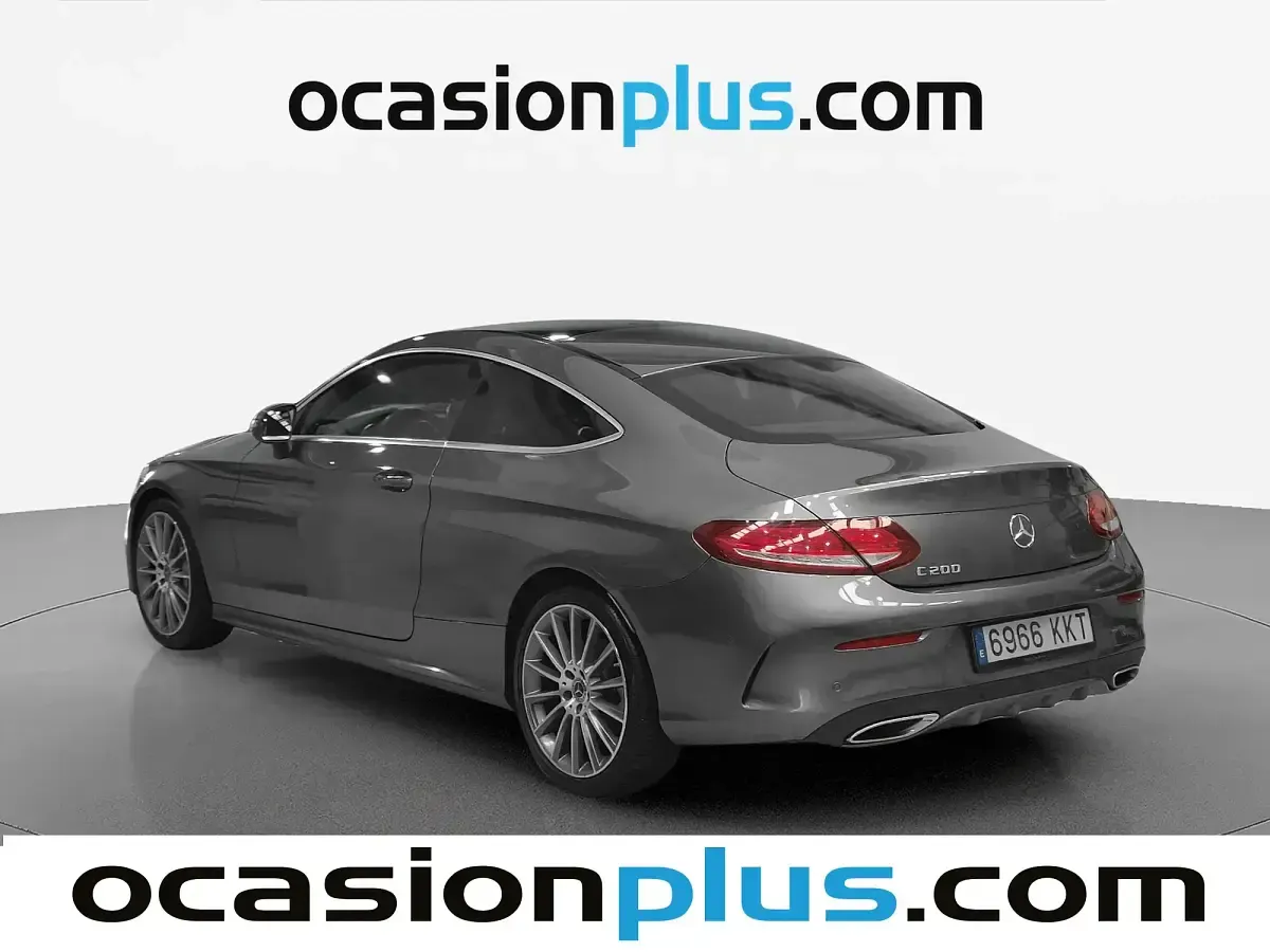 Usado Mercedes C200 184 CV (135 kW) 2018 Gris Coupe