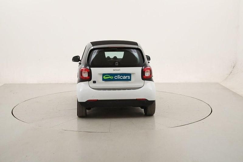 Usado Smart ForTwo Electric Drive Passion 60 kW (82 CV) 2021 Coupe