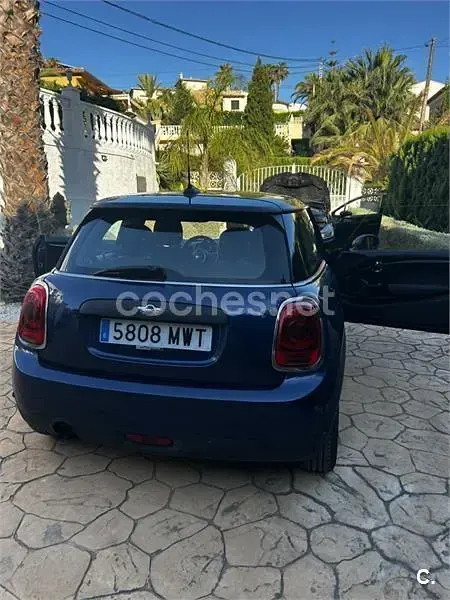 Usado Mini ONE 102 CV (75 kW) 2016 Azul Utilitario