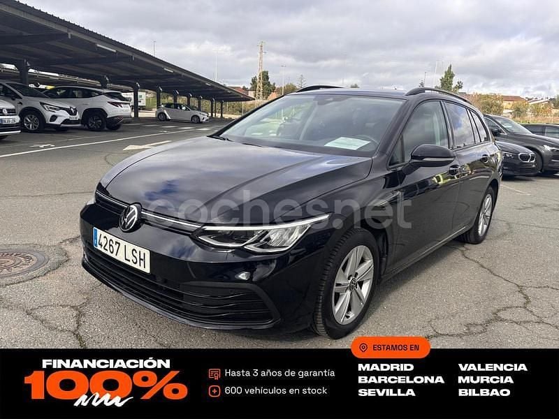 Negro Usado 2021 VW Golf VIII Life Familiar | 15.450 € (Buen precio) - Imagen 1/4