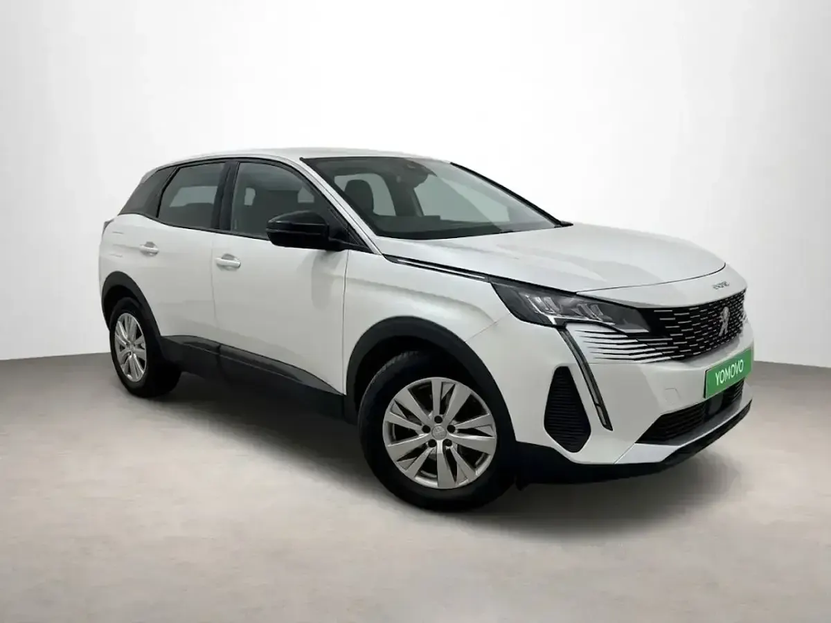 Usado Peugeot 3008 Active 131 CV (96 kW) 2022 Blanco SUV