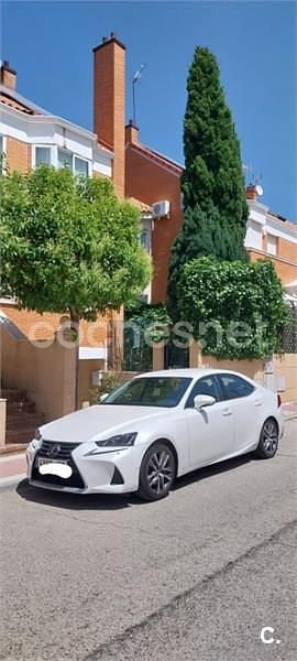 Blanco Usado 2017 Lexus IS300h Executive Line Berlina | 16.900 € (Buen precio) - Imagen 1/4