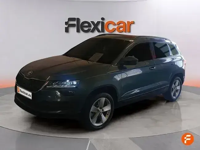Usado Skoda Karoq Ambition 150 CV (110 kW) 2021 Gris SUV