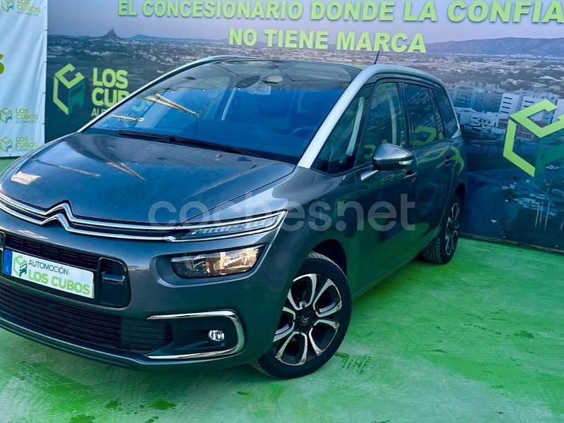 Usado Citroën C4 SpaceTourer Shine 130 CV (95 kW) 2019 Gris / plata Monovolumen