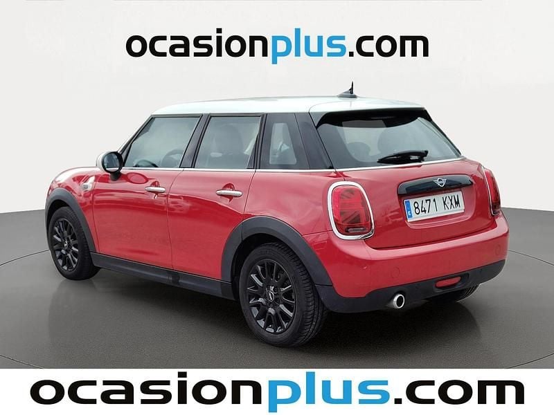 Usado Mini Cooper 136 CV (100 kW) 2019 Rojo Utilitario