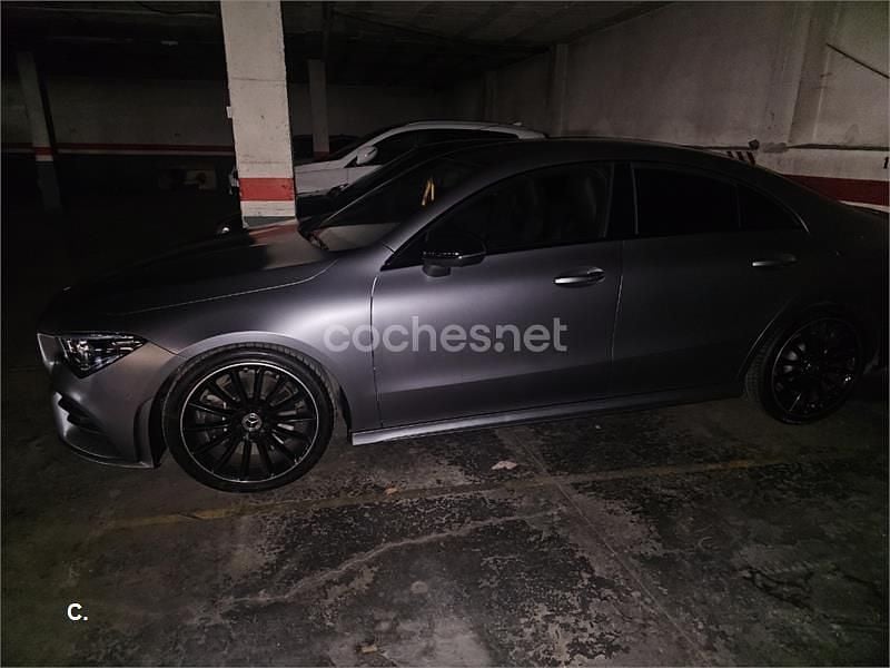 Usado Mercedes CLA250 Shooting Brake 218 CV (160 kW) 2019 Gris / plata Familiar