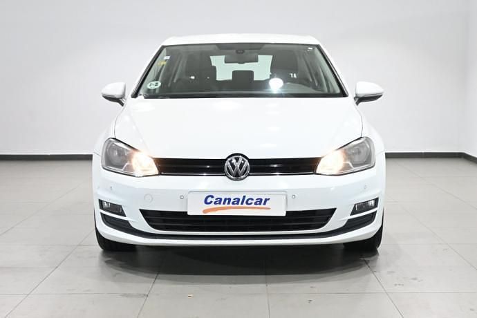 Usado VW Golf VII Advance 105 CV (77 kW) 2013 Blanco Utilitario