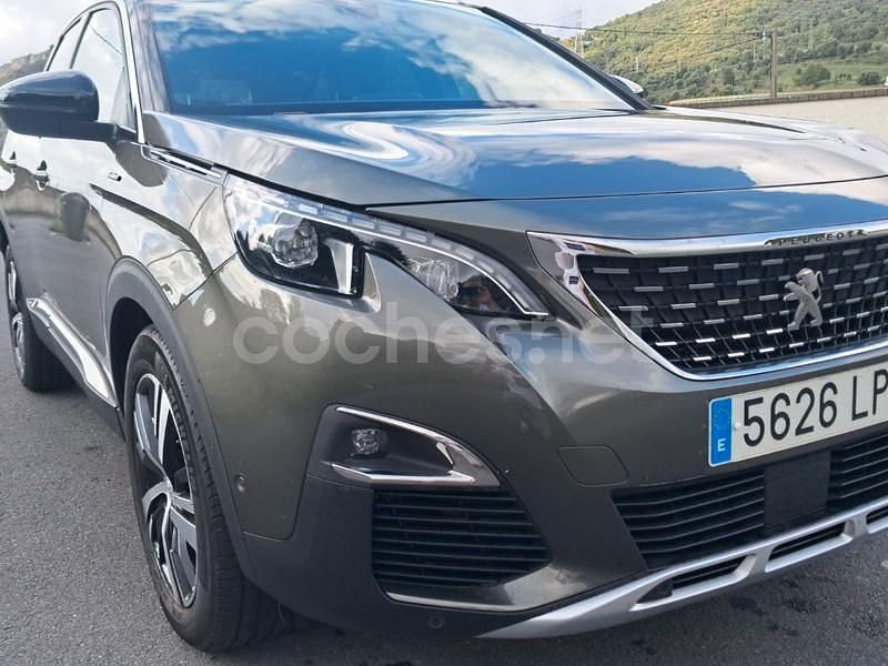 Marrón Usado 2021 Peugeot 3008 GT SUV | 17.990 € (Precio justo) - Imagen 1/4