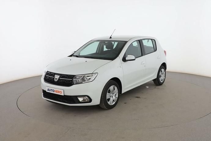 Blanco Usado 2020 Dacia Sandero Comfort Utilitario | 12.699 € (Precio justo) - Imagen 1/3