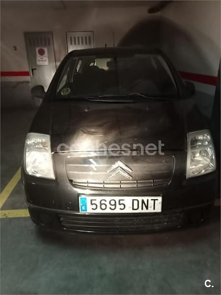 Käytetty Citroën C2 61 HP (44 kW) 2005 Musta Viistoperä