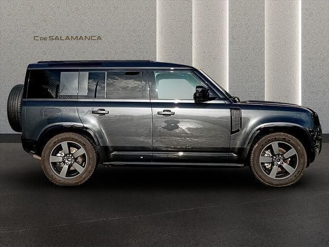 Usado Land Rover Defender HSE 250 CV (183 kW) 2025 Grisnegro metalizado SUV