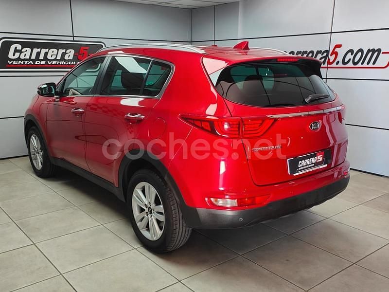 Usado Kia Sportage 132 CV (97 kW) 2017 Granate SUV