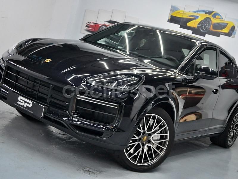 Negro Usado 2020 Porsche Cayenne Turbo SUV | 108.900 € - Imagen 1/4