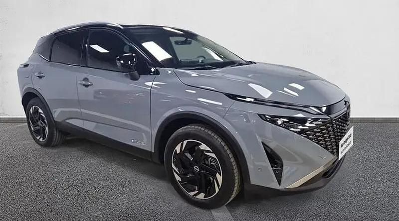 Usado Nissan Qashqai N-Connecta 190 CV (139 kW) 2025 Katana grey (metalizado) SUV