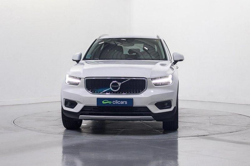 Usado Volvo XC40 Momentum 129 CV (94 kW) 2021 Blanco SUV