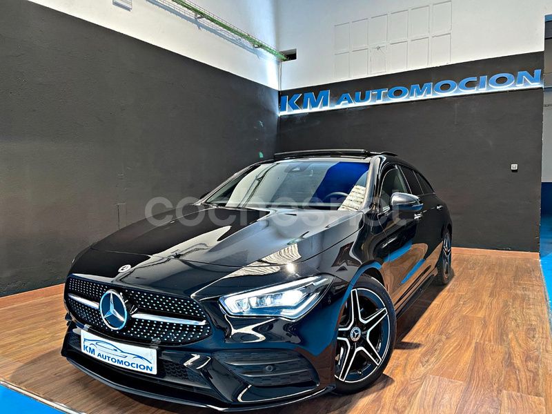 Negro Usado 2020 Mercedes CLA200 Shooting Brake Familiar | 28.990 € (Precio justo) - Imagen 1/4