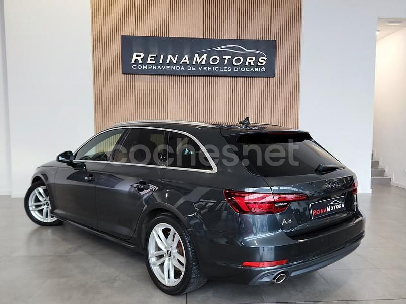 Usado Audi A4 S-Line 150 CV (110 kW) 2017 Gris / plata Familiar