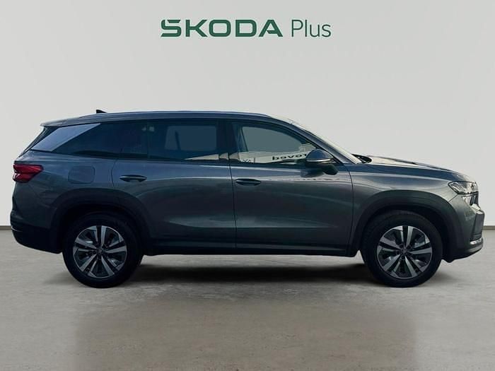 Begagnad Skoda Kodiaq Selection 150 HK (110 kW) 2025 Grå SUV