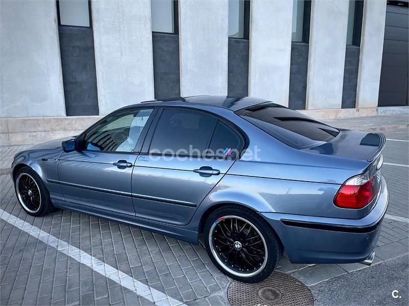 Usado BMW 320 150 CV (110 kW) 2005 Azul Berlina