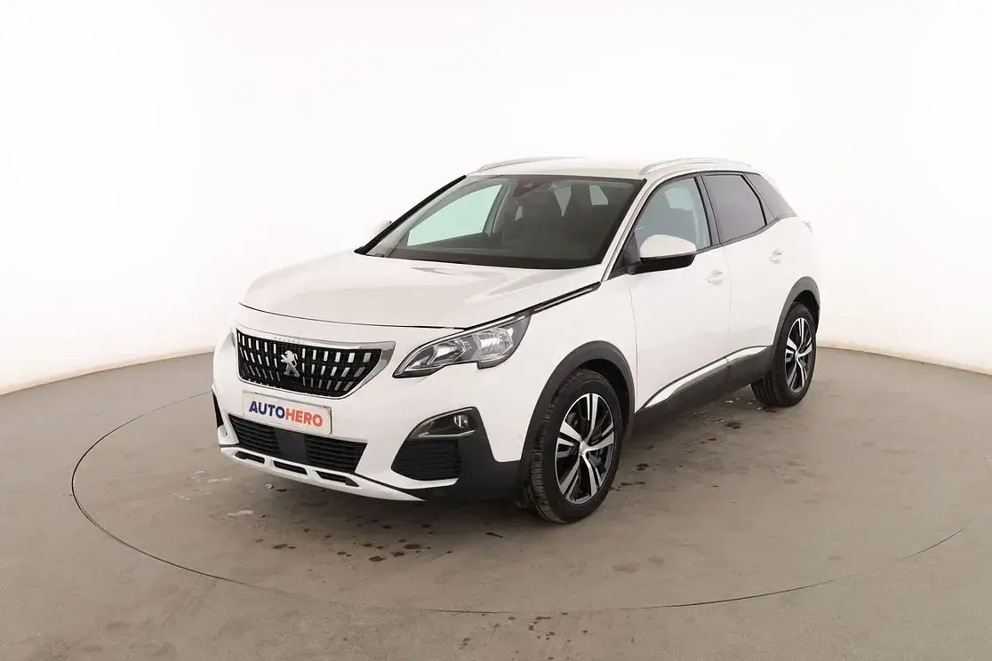 Usado Peugeot 3008 Allure 130 CV (95 kW) 2019 SUV