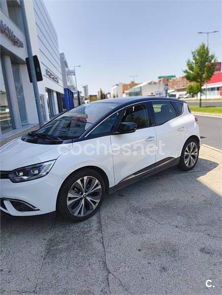 Usado Renault Scénic IV Zen 140 CV (102 kW) 2019 Blanco Monovolumen