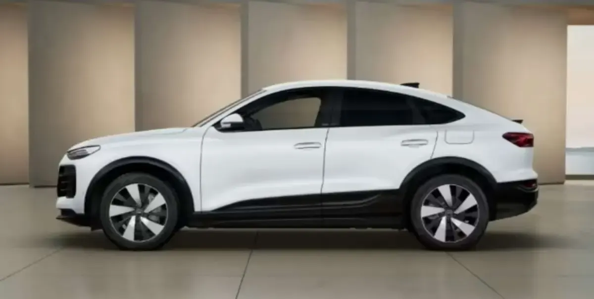Usado Audi Q6 Sportback e-tron S-Line 185 kW (252 CV) 2025 Blanco SUV