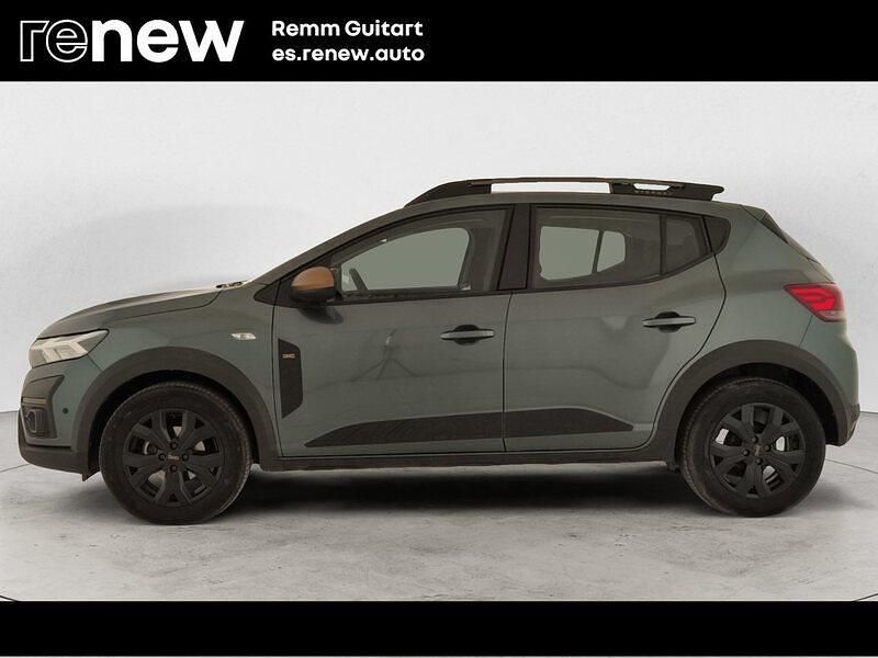 Usado Dacia Sandero Extreme 100 CV (73 kW) 2025 Verde Berlina