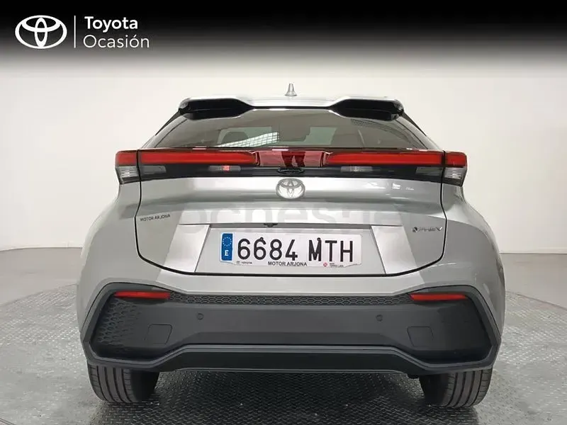 Usado Toyota C-HR Advance 223 CV (164 kW) 2024 Gris / plata SUV