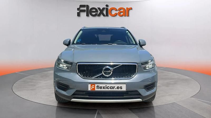 Usado Volvo XC40 Momentum 265 CV (194 kW) 2020 Gris SUV