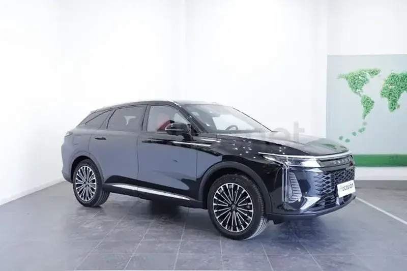 Usado Omoda 9 537 CV (394 kW) 2026 Negro SUV