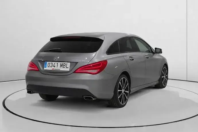 Usado Mercedes CLA200 136 CV (100 kW) 2015 Coupe