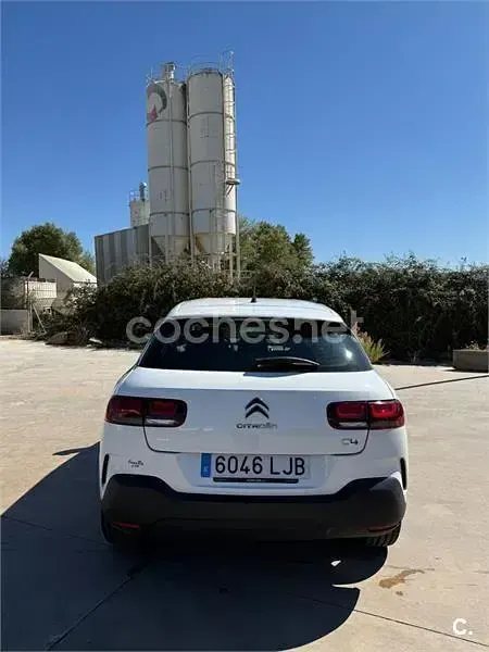 Usado Citroën C4 Feel 110 CV (80 kW) 2020 Blanco Berlina