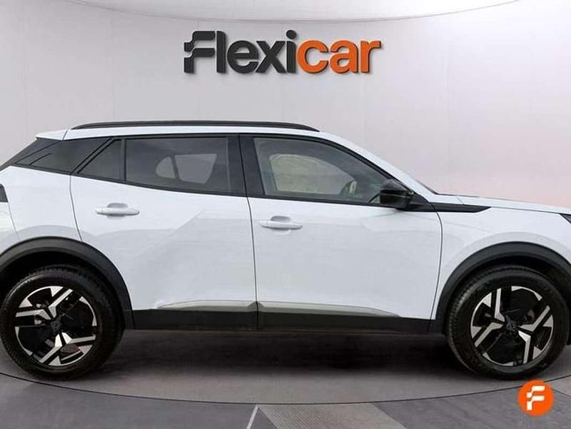 Usado Peugeot 2008 Allure 102 CV (75 kW) 2024 Blanco SUV