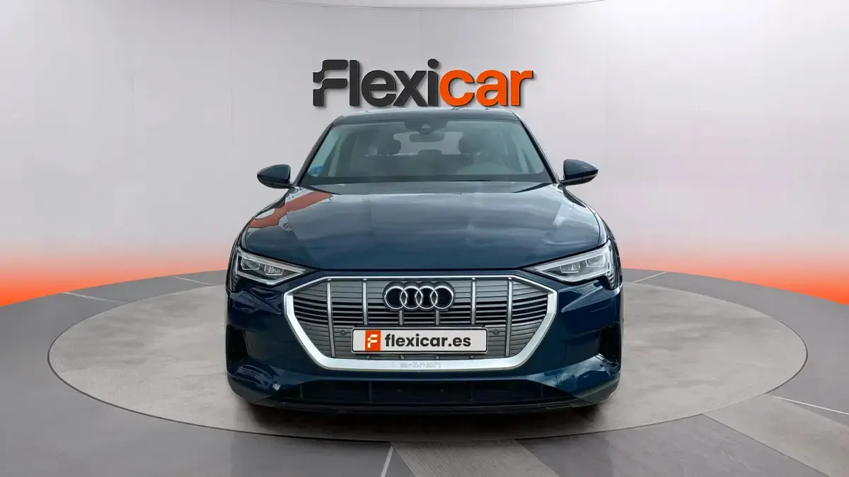 Usado Audi e-tron Premium 300 kW (408 CV) 2021 Azul SUV