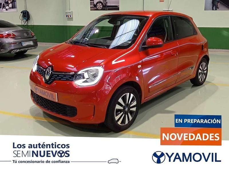 Usado Renault Twingo Zen 60 kW (82 CV) 2021 Naranja Utilitario