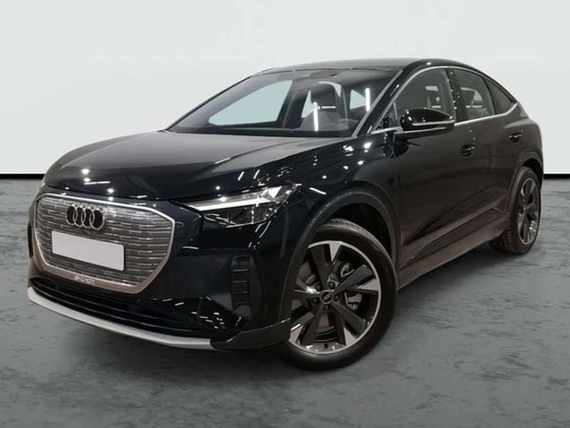 Negro Usado 2025 Audi Q4 Sportback e-tron Sport SUV | 48.490 € (Precio justo) - Imagen 1/4