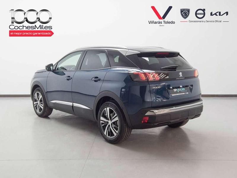Usado Peugeot 3008 Allure 131 CV (96 kW) 2024 Azul SUV
