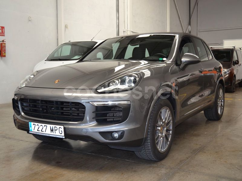 Gris / plata Usado 2016 Porsche Cayenne SUV | 28.990 € (Super precio) - Imagen 1/4